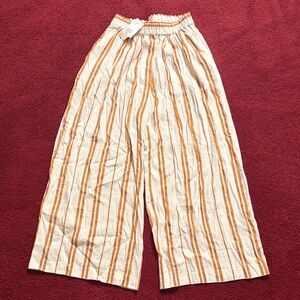 H&M women’s wide leg linen blend bottom.